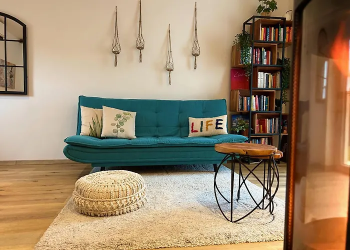 Stylishhomes Nest - A Cosy Adventure 度假居